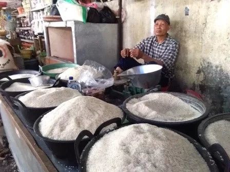 Panen Mundur, Harga Beras Tetap Tinggi