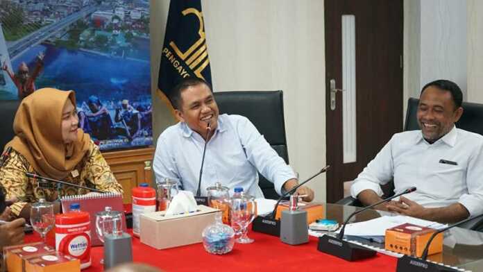 Kemenkum Riau Bantu DPRD Rohul Buat Peraturan Penguatan Irigasi | Riau Pos