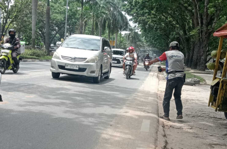 Cecera tanah timbun